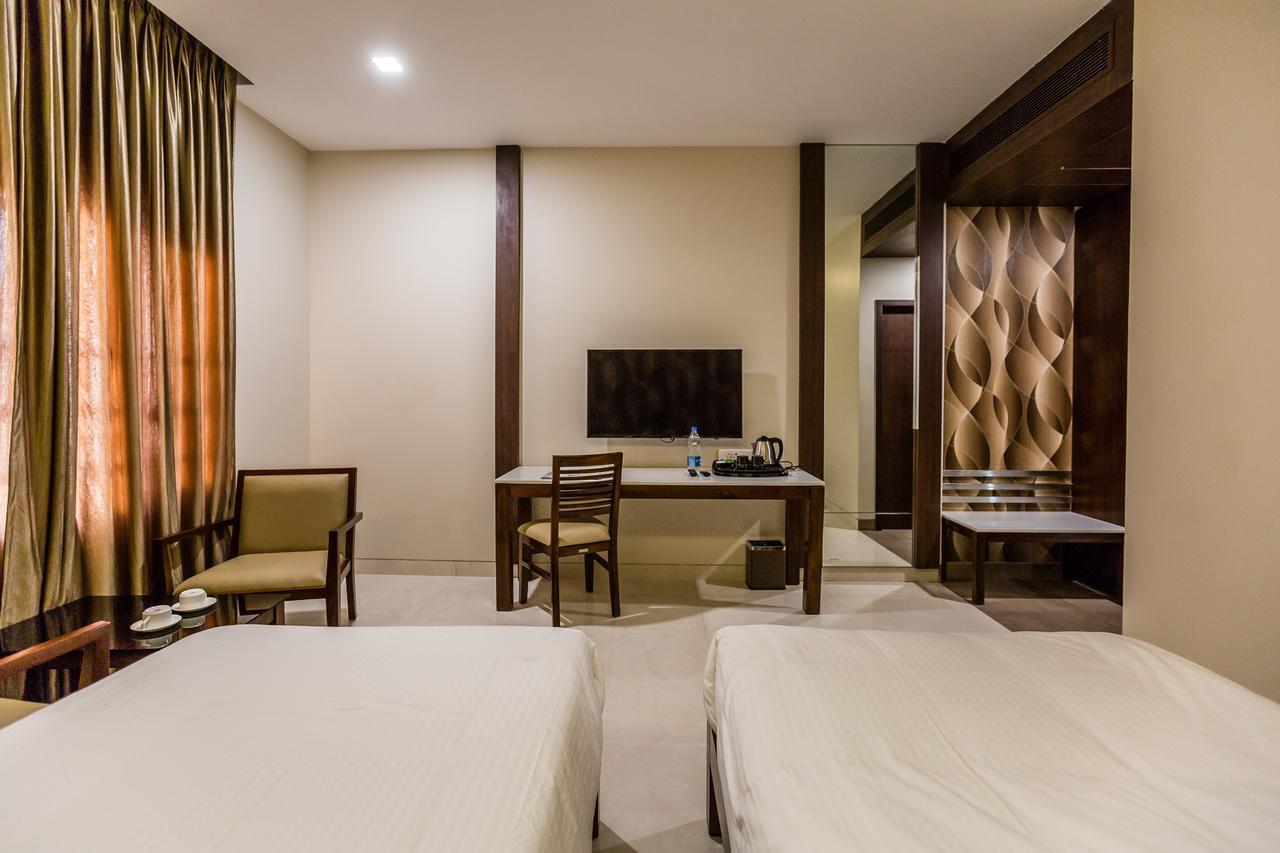 Hotel Ma Grand Pudukkottai Ngoại thất bức ảnh